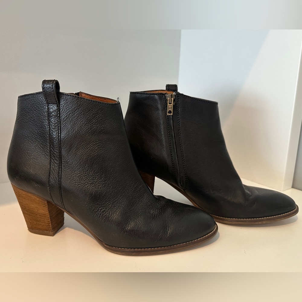 Madewell Black Leather Billie Booties Ankle Boots